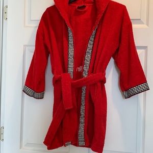 Red hooded robe. Smoke & pet free home